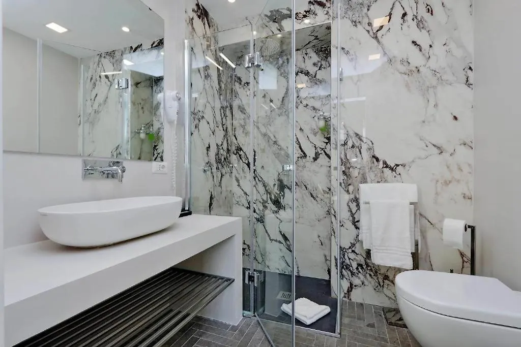 Boutique Suites Della Croce Rome 0*,